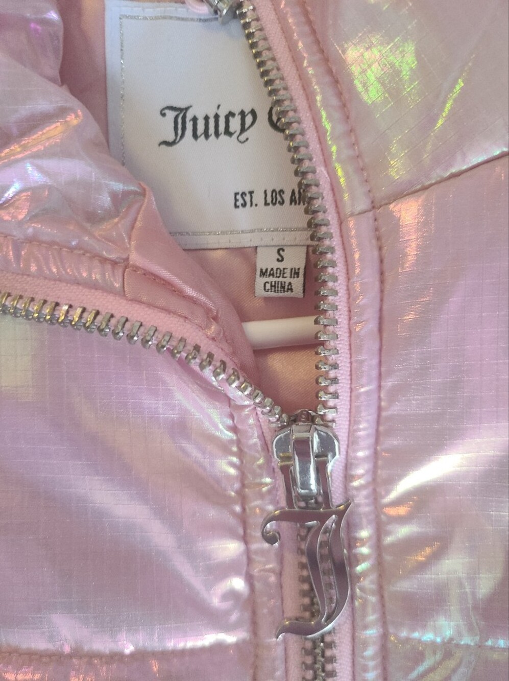 Iridescent Pink Puffer Vest Juicy Couture - Picture 2 of 5